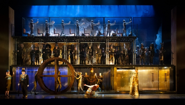 The Met Opera in HD: Akhnaten