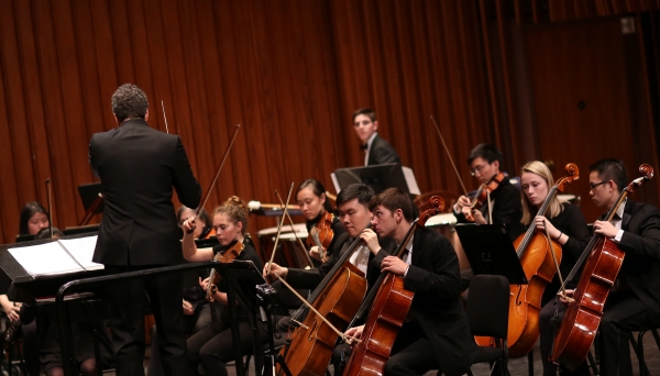 Dartmouth Symphony Orchestra Spring 2019 at the Hop Dartmouth Symphony Orchestra Spring 2019 at the Hop