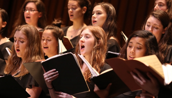 Dartmouth College Glee Club Fall 2019 at the Hop