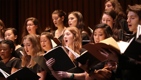 Dartmouth College Glee Club Spring 2019 at the Hop Dartmouth College Glee Club Spring 2019 at the Hop