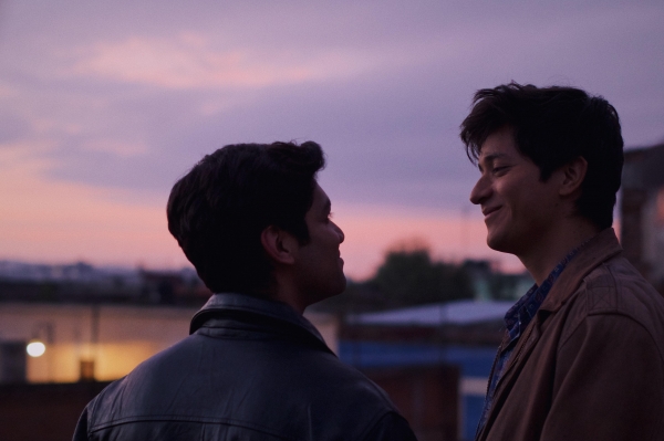I Carry You With Me - Film I Carry You WIth Me - Film