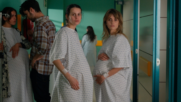 Parallel Mothers Parallel Mothers